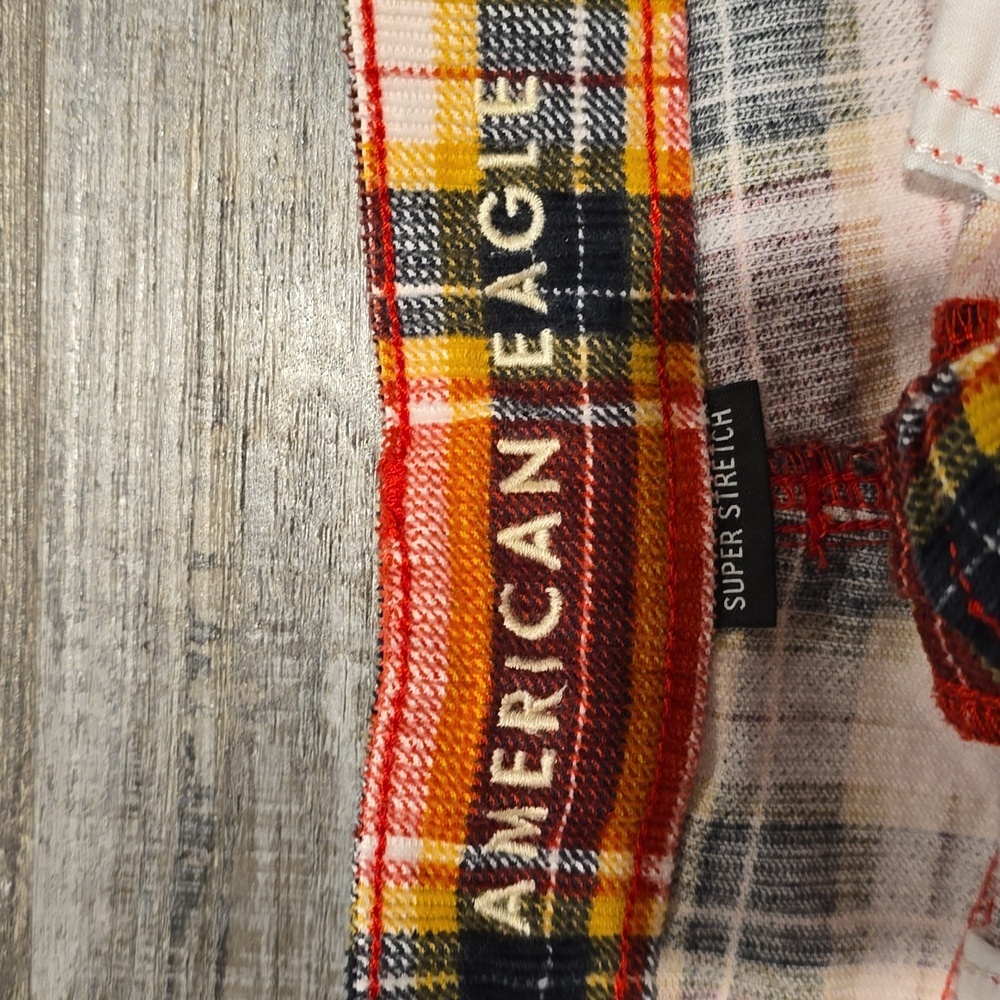 American Eagle Plaid Hi-Rise Mini Corduroy Mini Skirt| Size 4​ - Picture 6 of 11